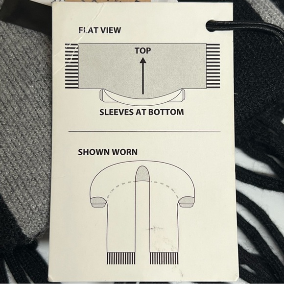 Crosstree Lane Striped Shawl with Sleeves NWT - Picture 6 of 6